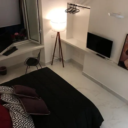 Apartment New! Cute